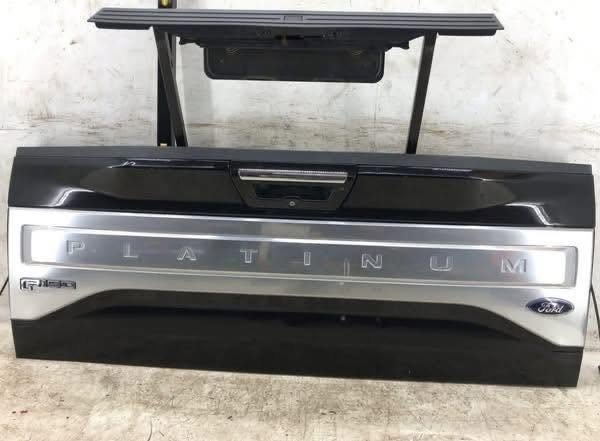 2015–2020/2017 FORD F-150 OEM TAILGATE – STEP + CAMERA – COMPLETE TAILGATE SHELL!