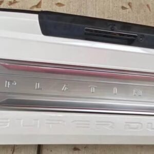WHITE PLATINUM FORD F-250 TAILGATE W/ CAMERA