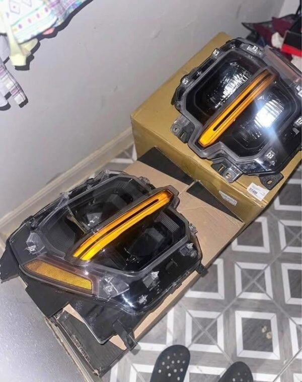 2024–2026 FORD F-150 HEADLIGHTS – OEM-STYLE FRONT HEADLAMP SET