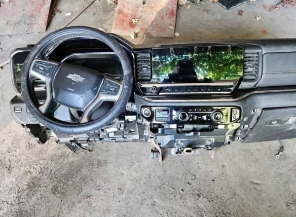 2023 Chevrolet Silverado 1500 OEM Dashboard Complete