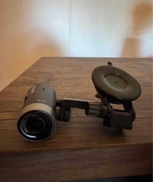 Escort MAX 360 MKII Radar Detector + M2 Smart Dash Cam Bundle photo 3 Escort MAX 360 MKII Radar Detector + M2 Smart Dash Cam Bundle