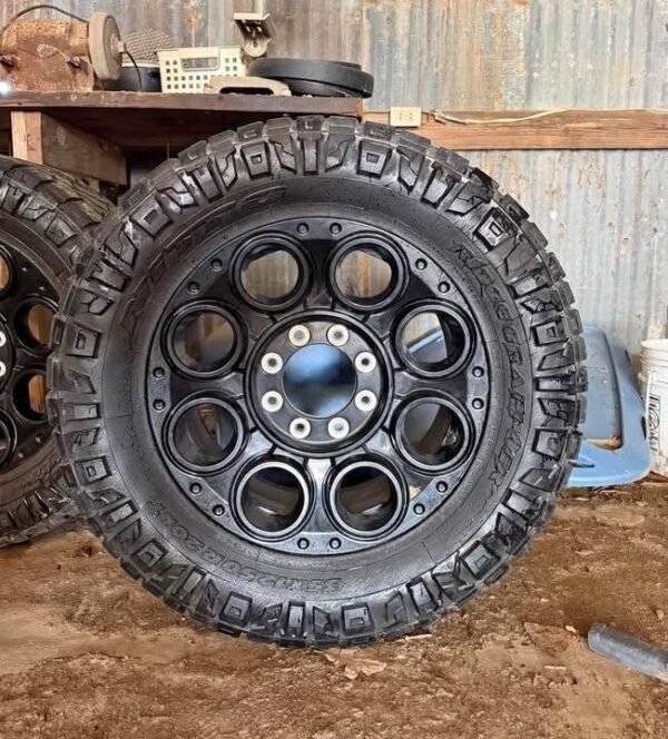 2023+ Ford F-250 OEM Wheels + 35” Nitto Ridge Grapplers — 8x170