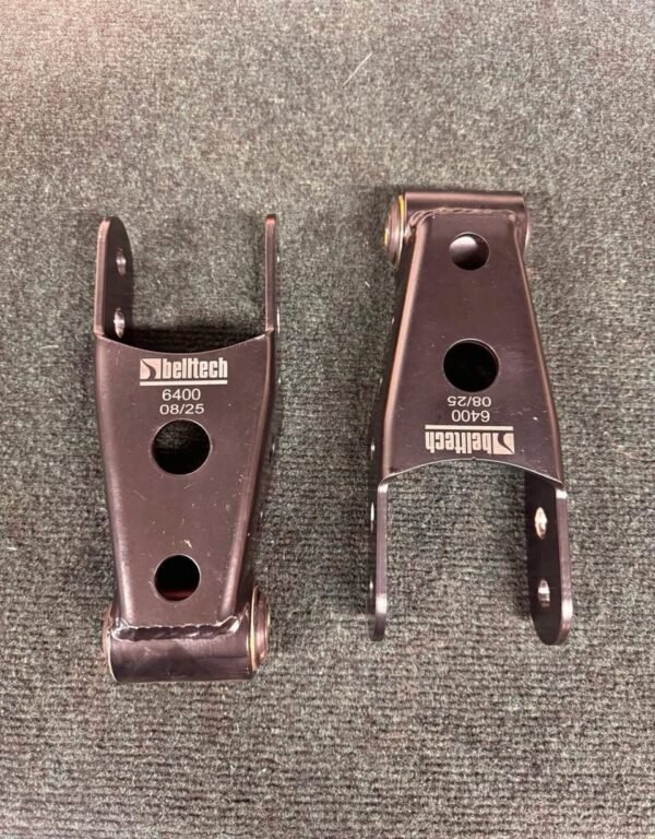 BELLTECH 6400 LEAF SPRING SHACKLES — BASICALLY BRAND NEW