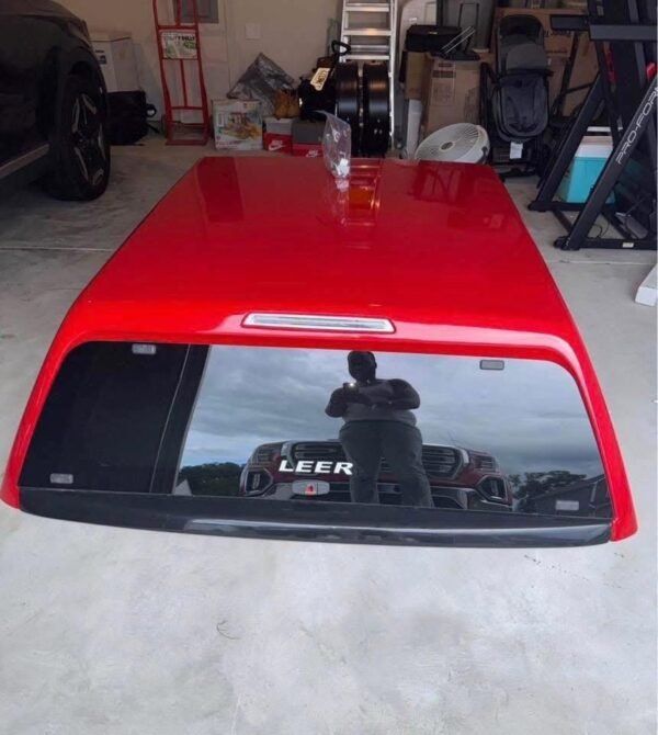 GMC LEER Truck Cap, 5.5ft bed