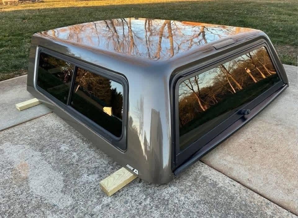 2014-2020 Silverado ARE Truck Cap, 2ft bed photo 2 2014-2020 Silverado ARE Truck Cap, 2ft bed
