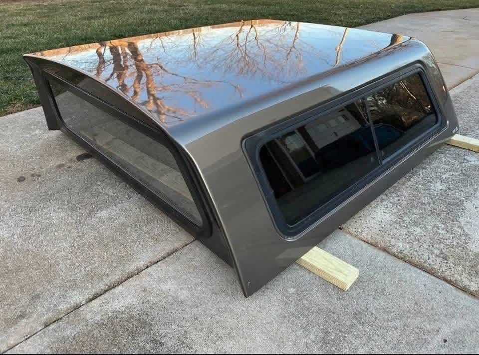 2014-2020 Silverado ARE Truck Cap, 2ft bed photo 4 2014-2020 Silverado ARE Truck Cap, 2ft bed